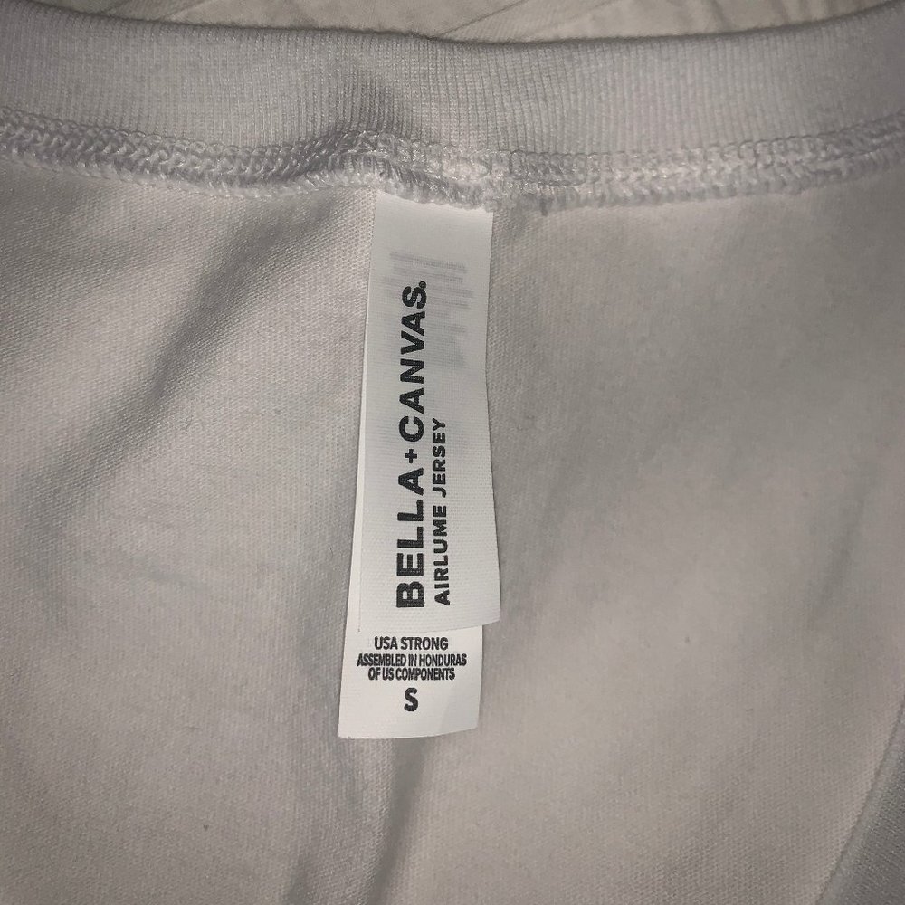 Two womens unworn Tee Shirts - Picture 5 of 5